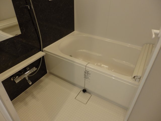 バス・シャワールーム　日々の疲れを癒すお風呂付です