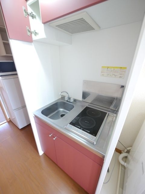 キッチン　★人気の二面ＩＨ付きのシステムキッチンです★