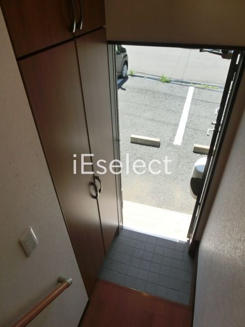 玄関　シューズボックス付きの玄関