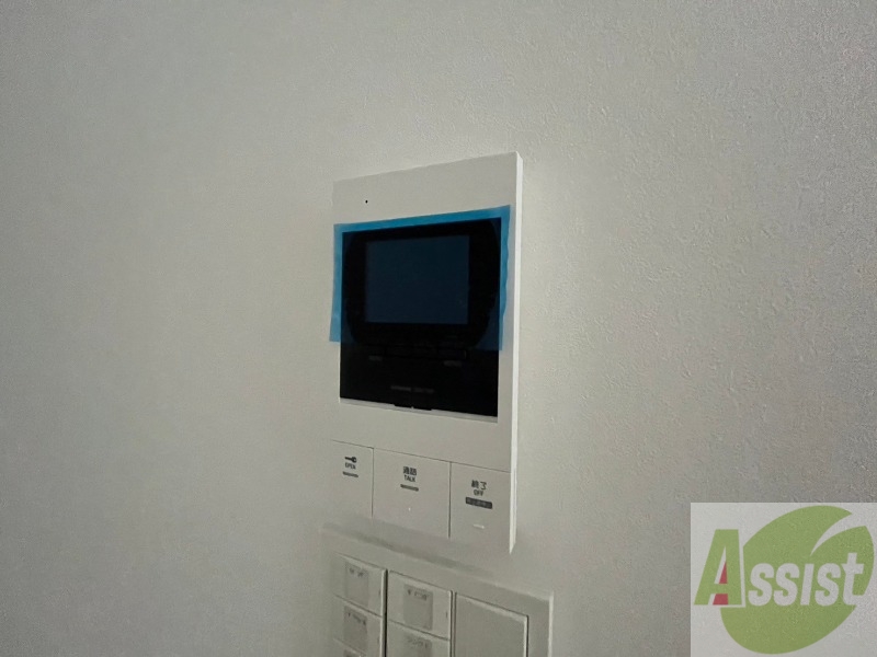 セキュリティ　ＴＶモニター付インターホンです。来客者の顔が見えるので安心！