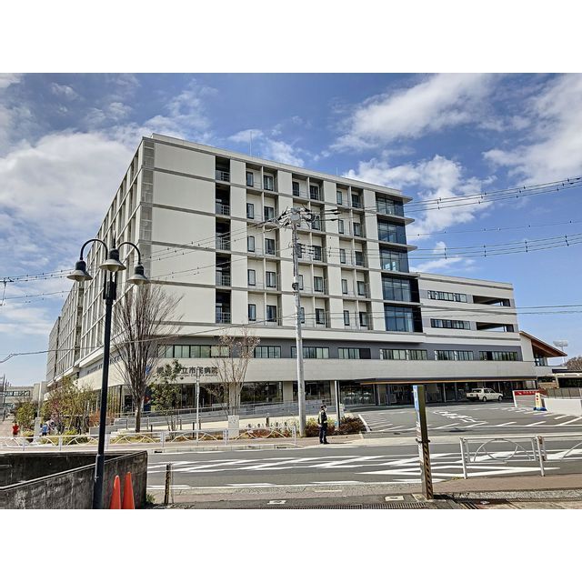 病院　横浜市立市民病院（病院）まで950m