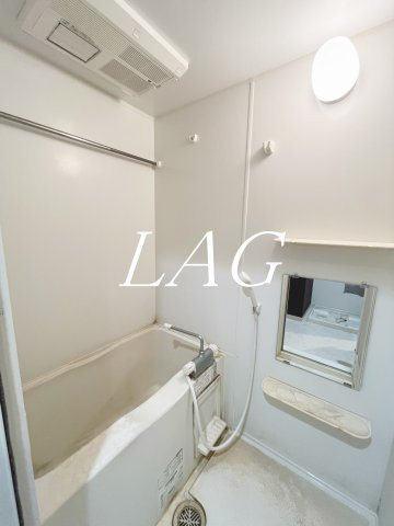 バス・シャワールーム　お風呂です。