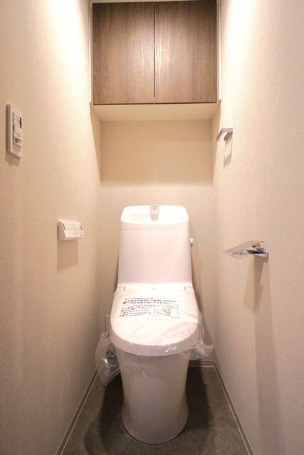 トイレ　※写真は同タイプ住戸です。