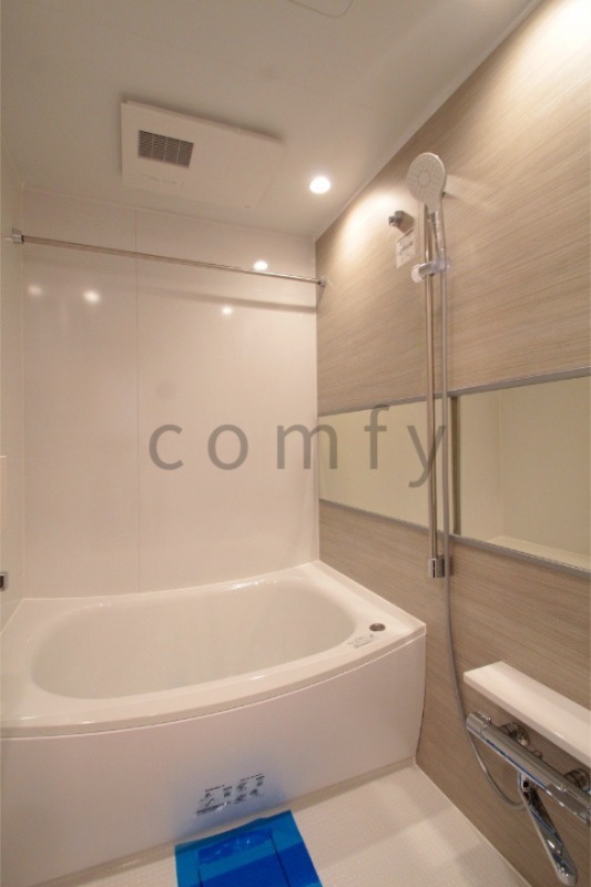 バス・シャワールーム　浴室乾燥・追炊き付き