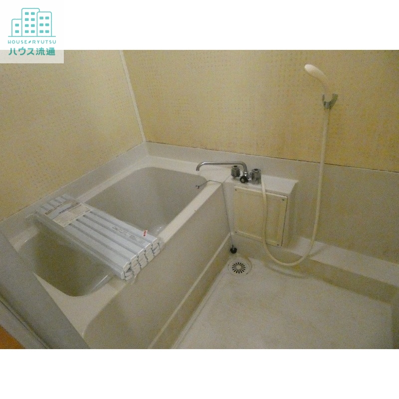 バス・シャワールーム　※別号室の写真です