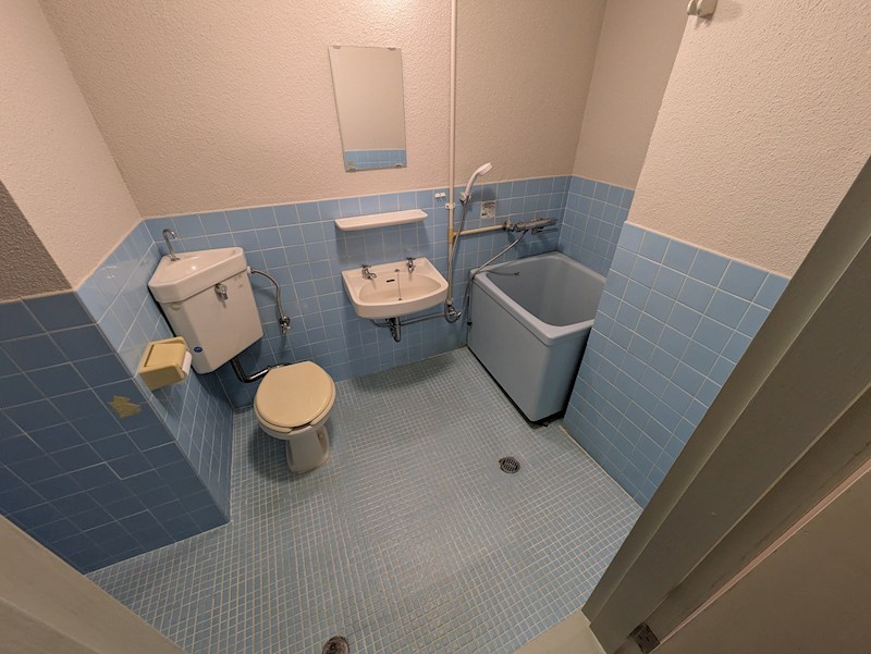 バス・シャワールーム