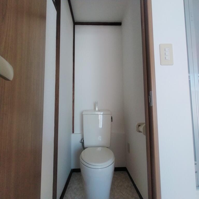 春美荘のトイレ写真