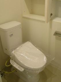 トイレ　別号室参考写真