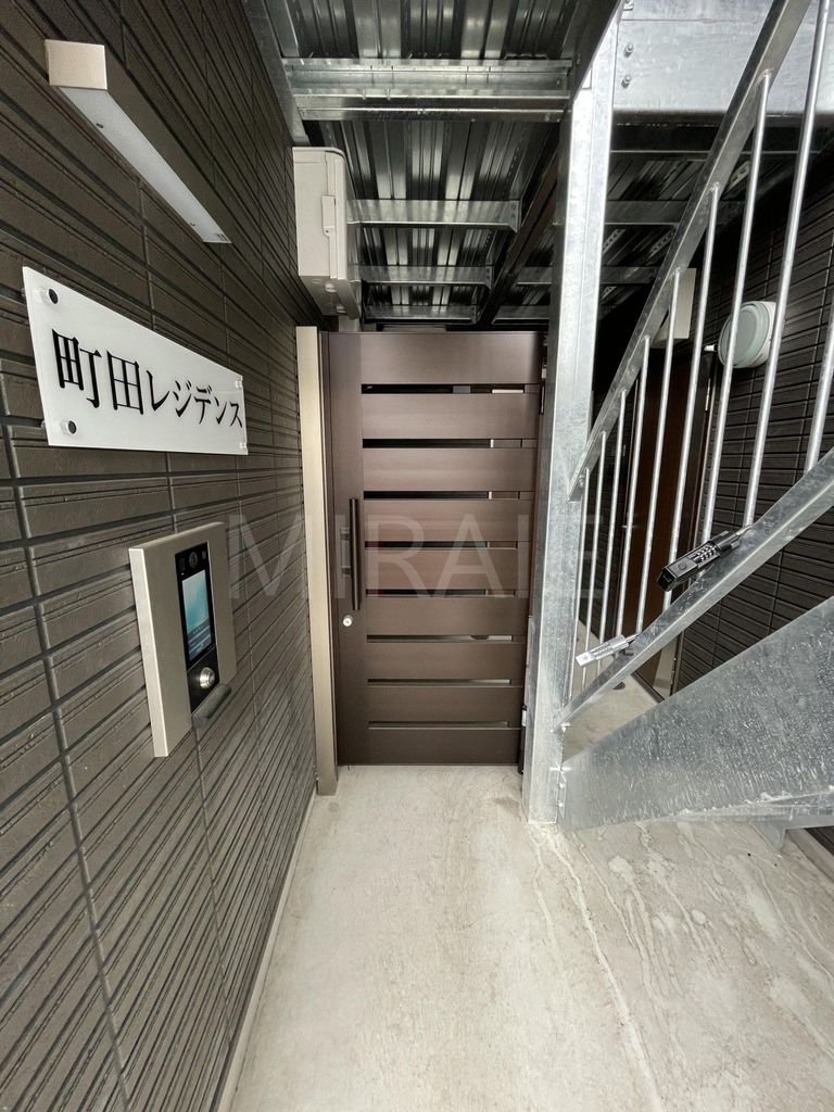 エントランス　エントランス