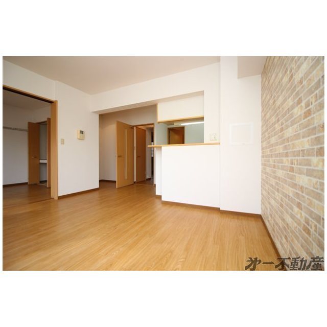 建物外観　ＬＤＫ