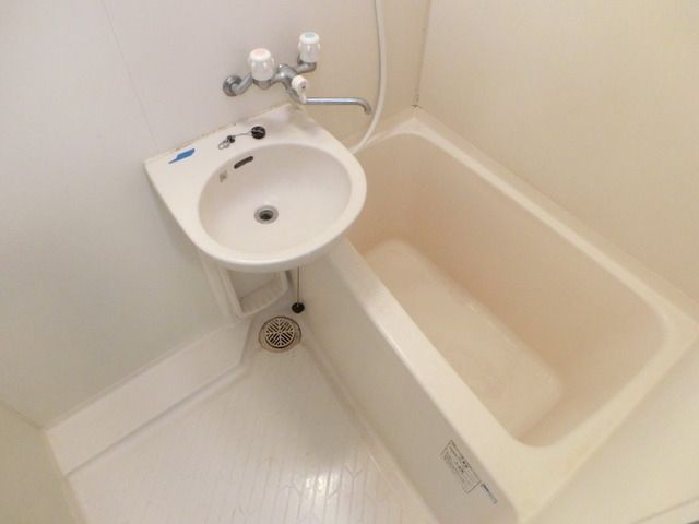 バス・シャワールーム　別部屋参考