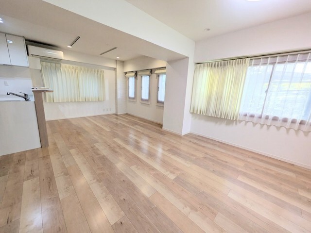 居室・リビング　居室