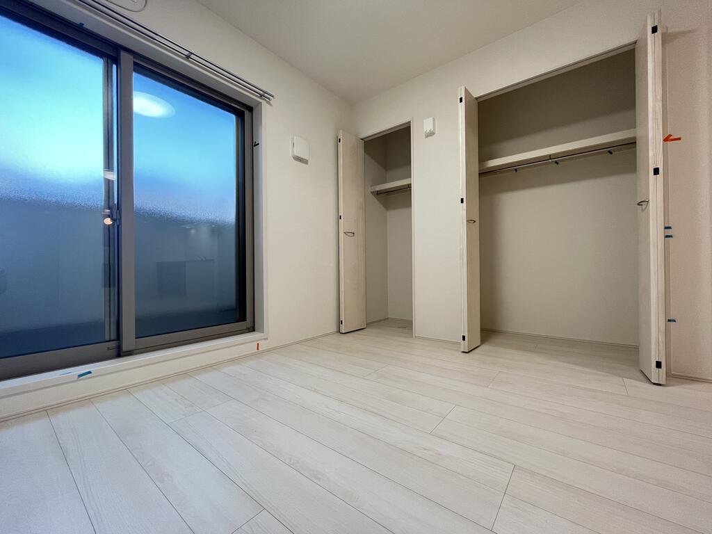 居室・リビング　同タイプ同モデルを使用