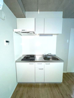 キッチン　コンパクトなキッチンで掃除もラクラク