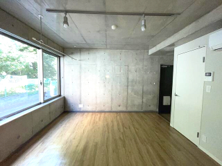 居室・リビング　スタンダードな洋室です