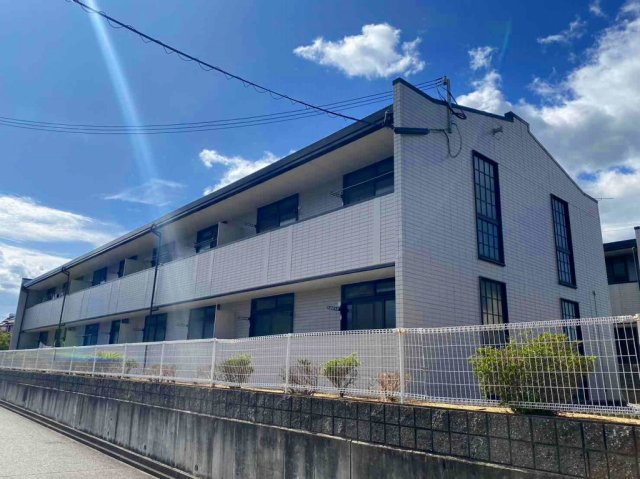 建物外観　落ち着いた雰囲気の外観です