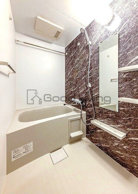 バス・シャワールーム　一日の疲れを癒しましょう