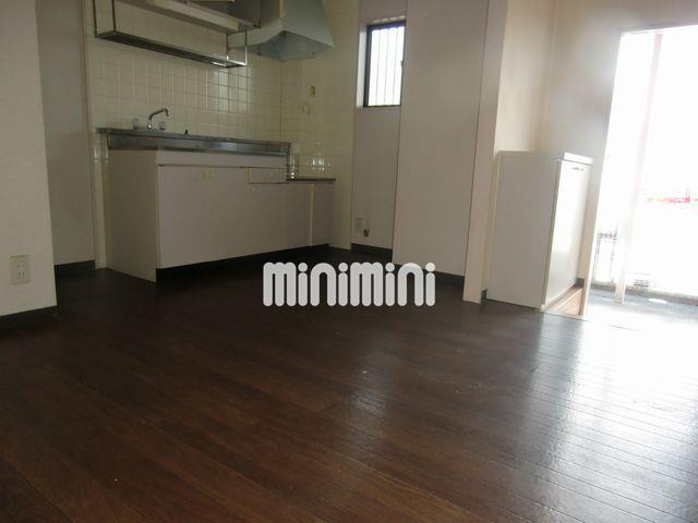 居室・リビング　ダイニングキッチンです