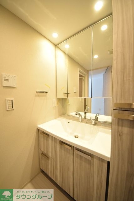 洗面設備　★お部屋探しはタウンハウジング高幡不動店まで★