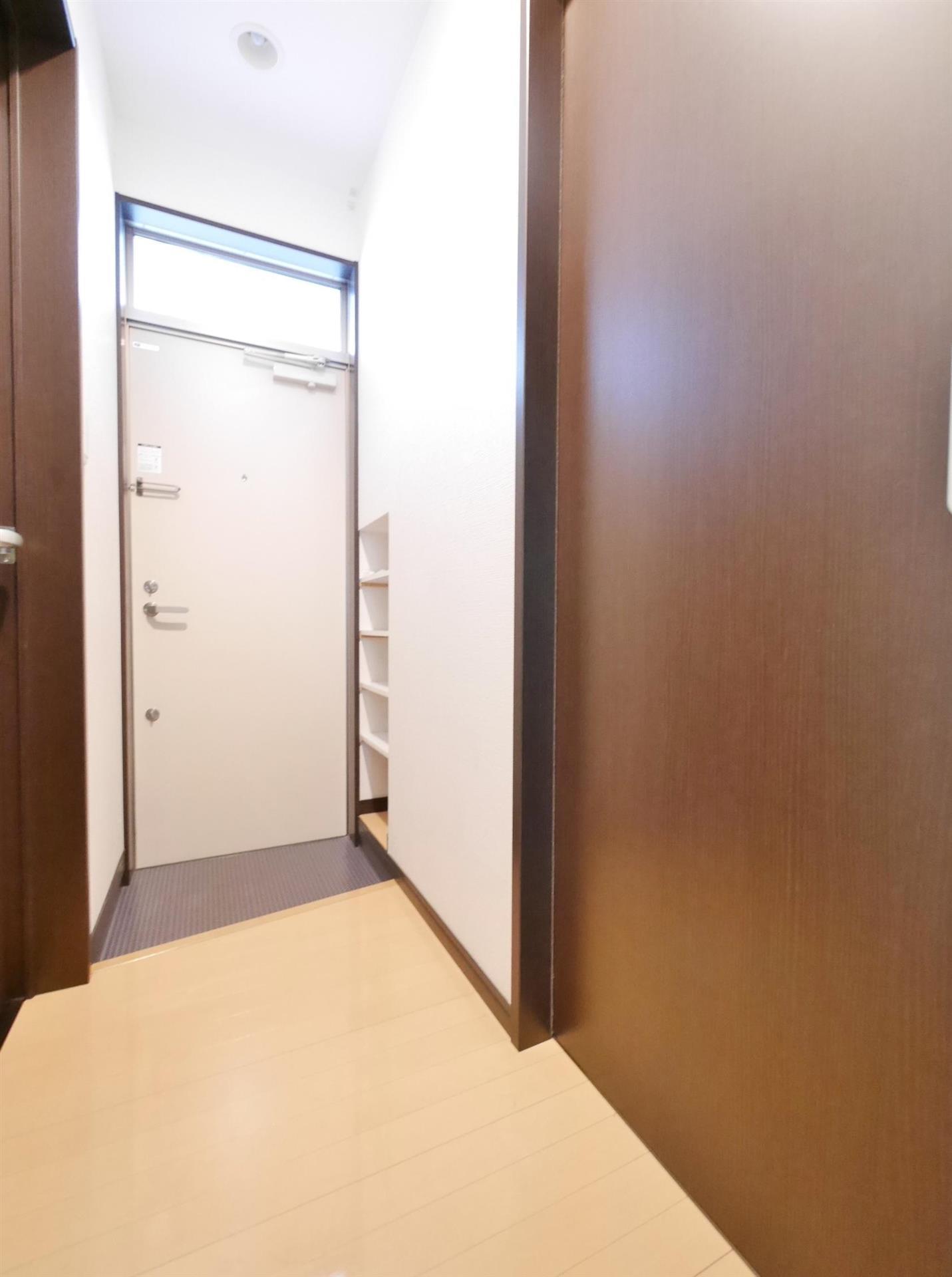 玄関　明るい玄関♪