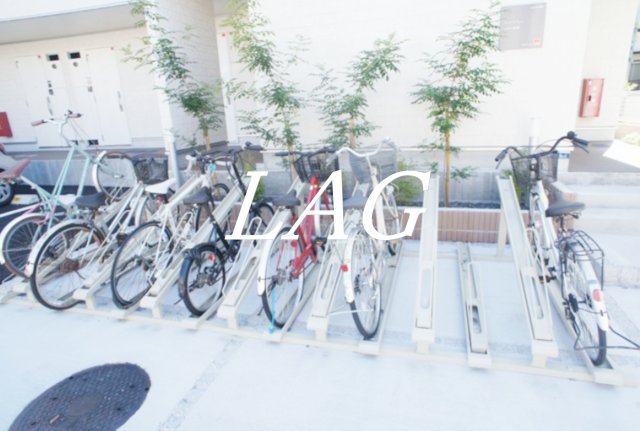 その他共有部分　駐輪場です。