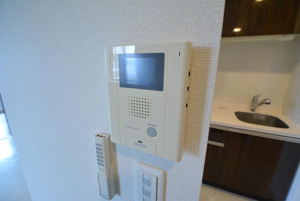 セキュリティ　カメラ付インターホン