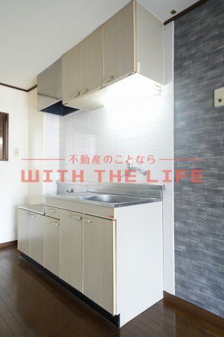 キッチン　コンパクトなキッチンで掃除もラクラク