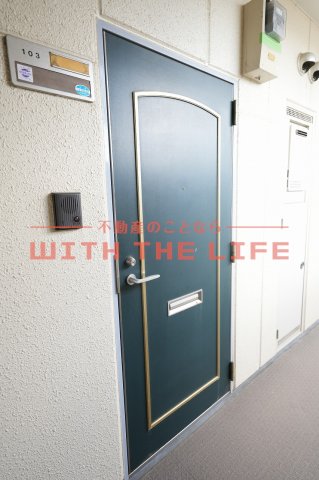 玄関　落ち着いた玄関です