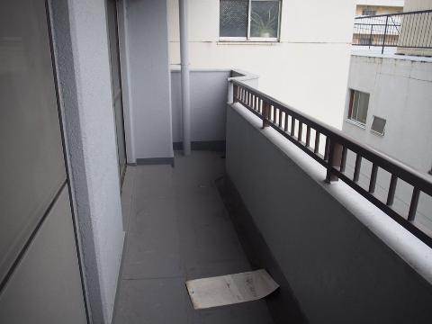 バルコニー　ベランダ