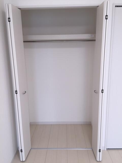 収納　反転タイプ