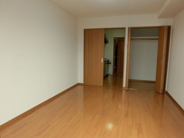 居室・リビング　洋室７．７帖