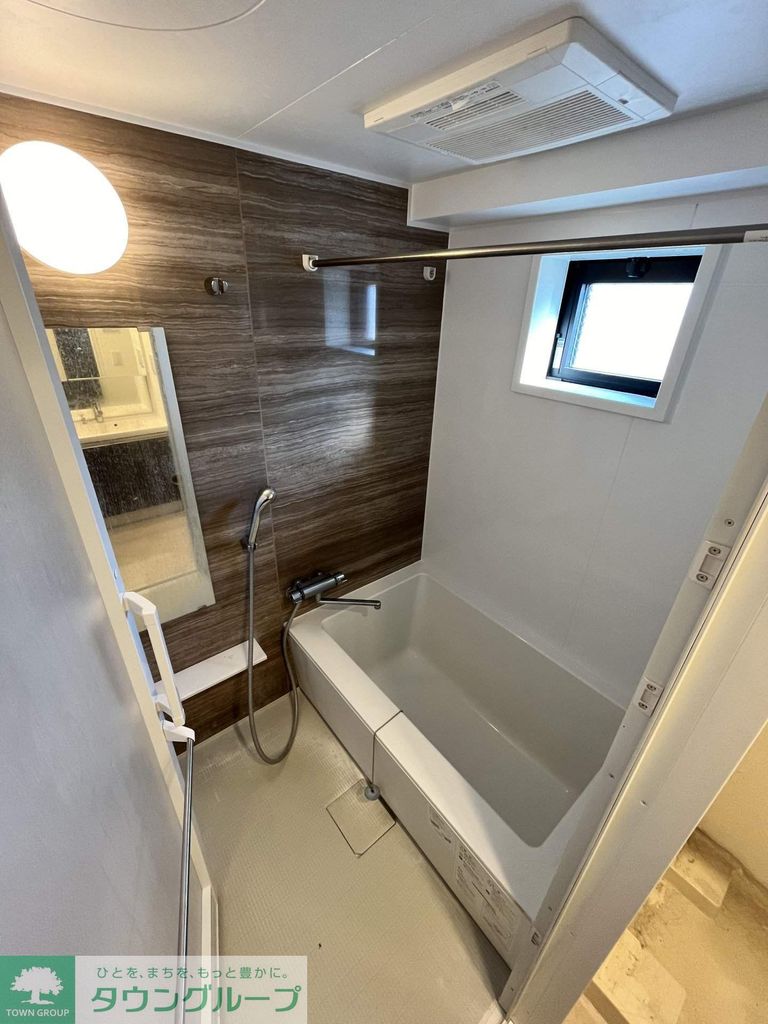 バス・シャワールーム　バス