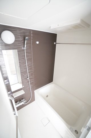バス・シャワールーム　※同物件・同タイプの写真です。