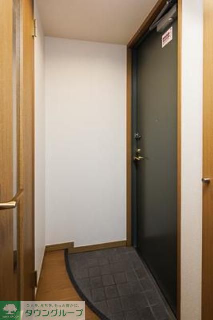 玄関　※写真は同タイプ住戸です。