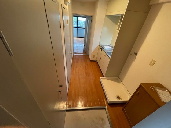 玄関　※別部屋の写真です