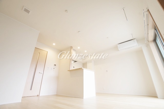 居室・リビング　☆キレイなお部屋☆