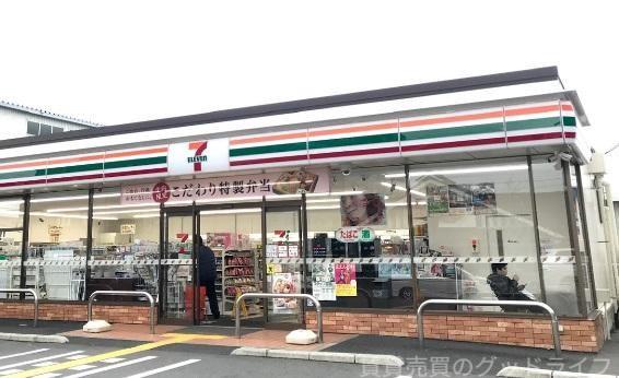コンビニ　セブンイレブン伏見北端町店（コンビニ）まで281m