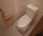 トイレ　ウォシュレット機能搭載のトイレです。
