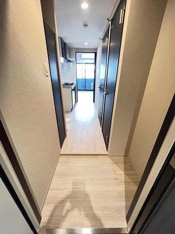 玄関　収納もある玄関です
