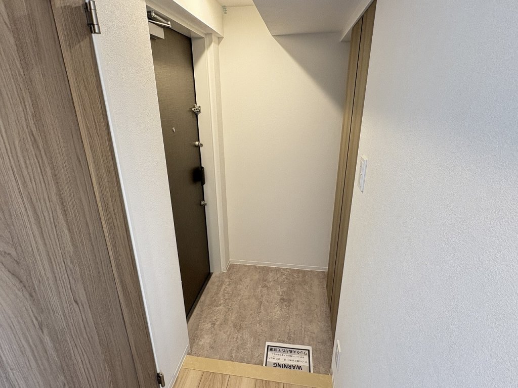 玄関　玄関廻り　シューズＢＯＸあり
