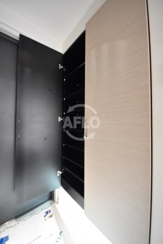収納　アーデン西天満　シューズボックス