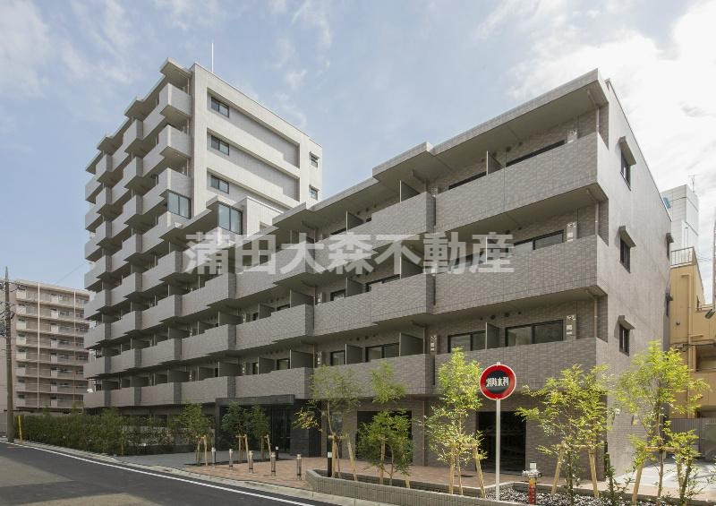 建物外観　外観タイル張り　2014年11月築　RC鉄筋コンクリート造地