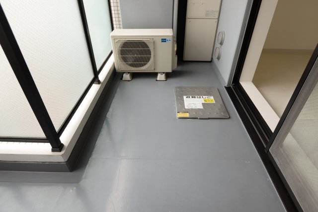 バルコニー　この写真は同マンションの他のお部屋のものです