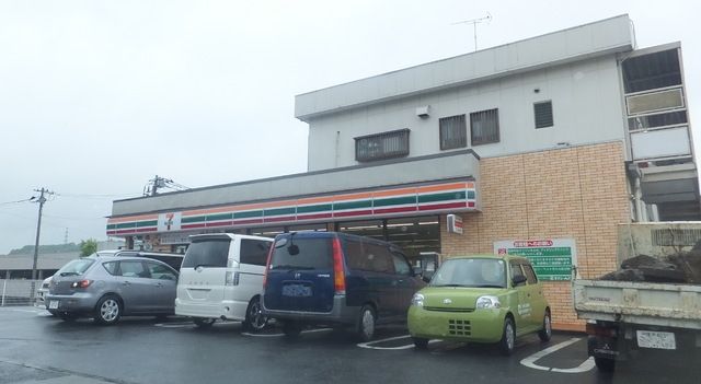 コンビニ　セブンイレブン（コンビニ）まで280m