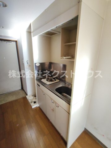 キッチン　別部屋参考写真です