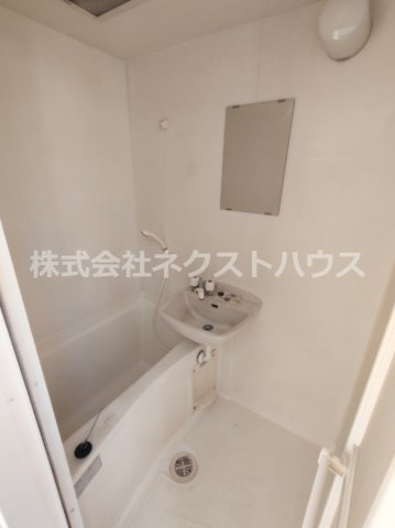 バス・シャワールーム　別部屋参考写真です
