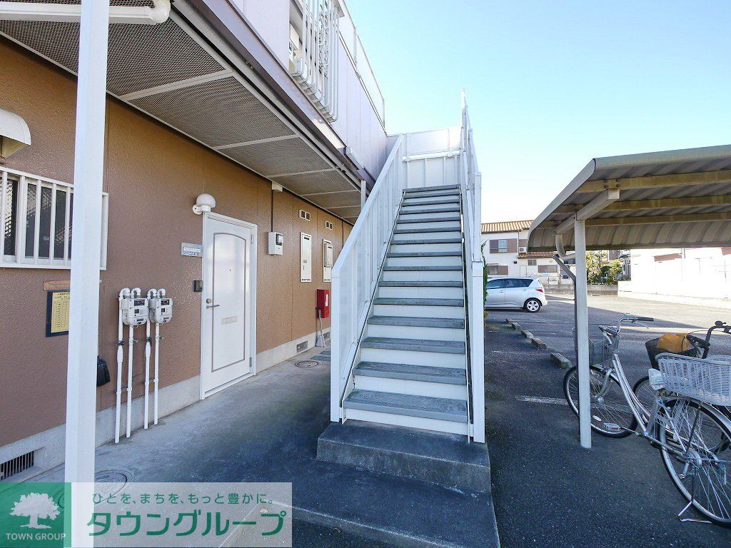エントランス　庭
