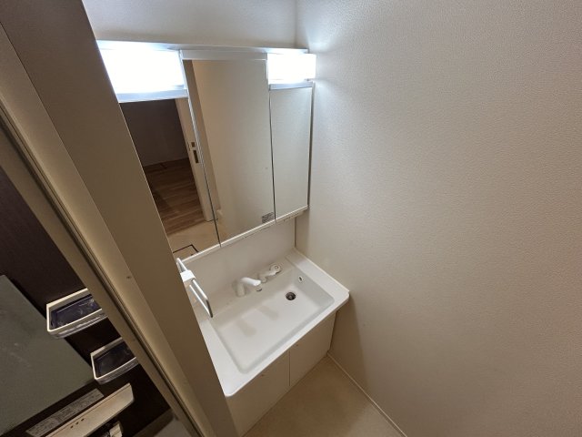 洗面設備　別号室参考写真です。