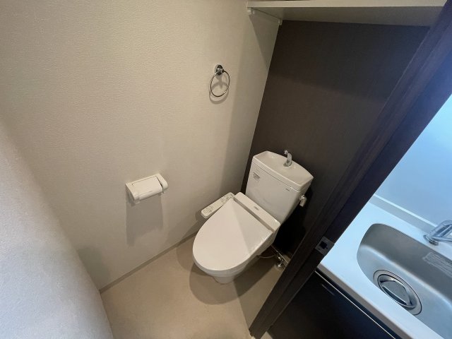 トイレ　清潔感のあるトイレです