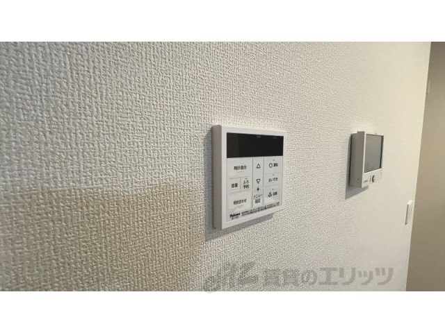 その他設備　給湯器リモコン